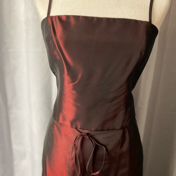 LAUNDRY two piece formal dress. - Picture 5 of 13